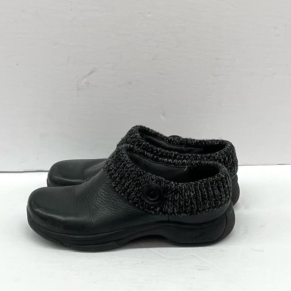 Dansko Kenzie black leather knit clogs Sz 8